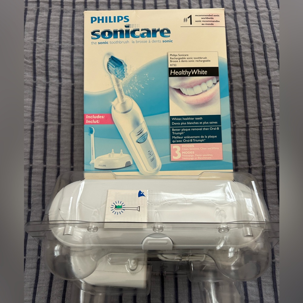 (NWOT) Philips Sonicare Charger